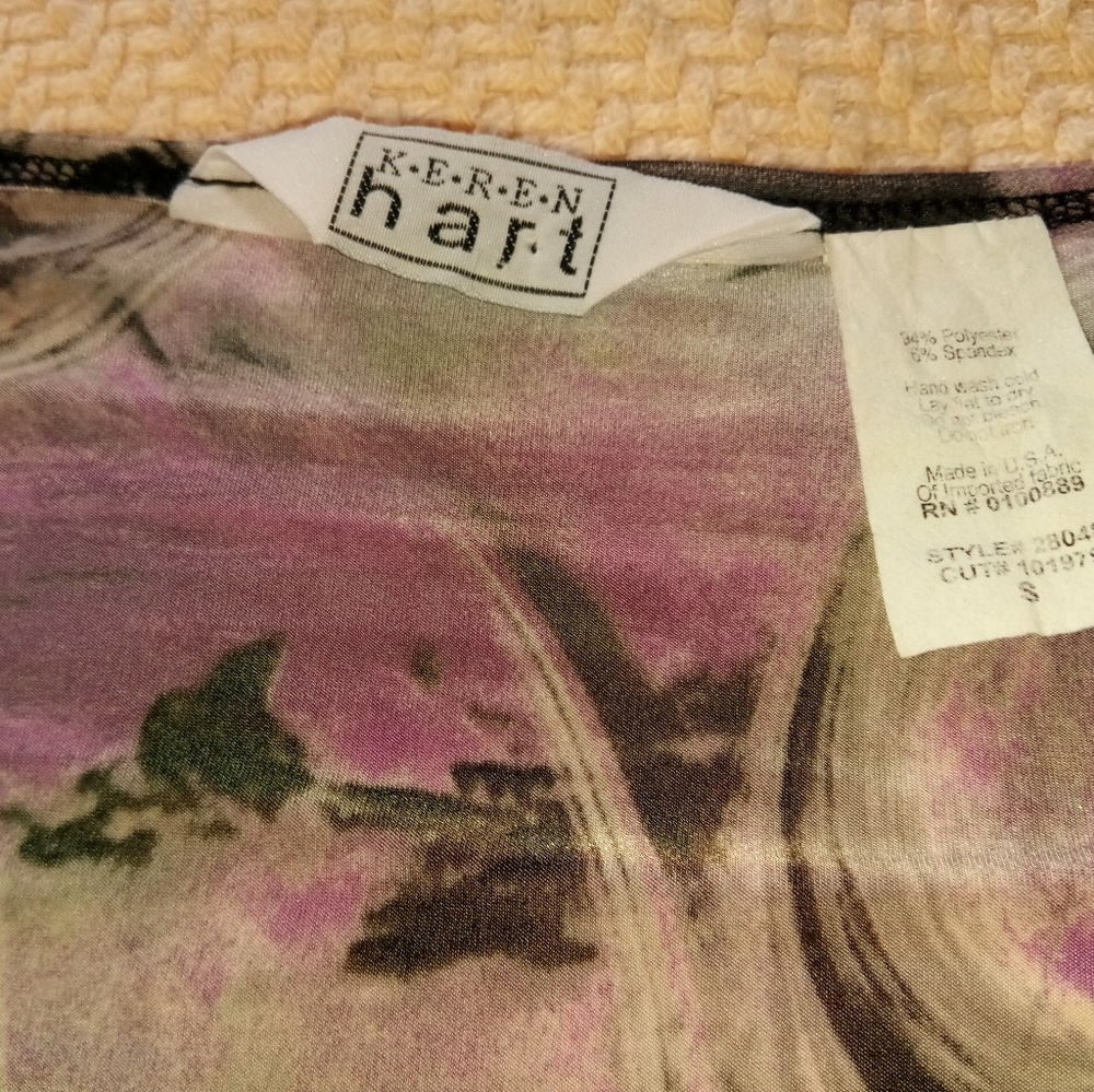 KEREN Hart Layer-look Shell Top - Picture 3 of 5